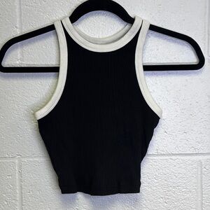 NWOT Uniqlo Black and White Fitted Crop Tank Top